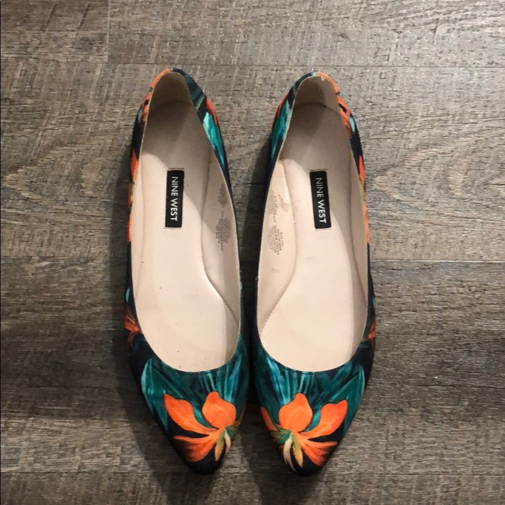 Nine West Tropical Flats